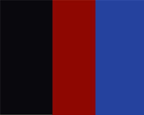 Tiefschwarz (RAL 9005)/Rot/Blau